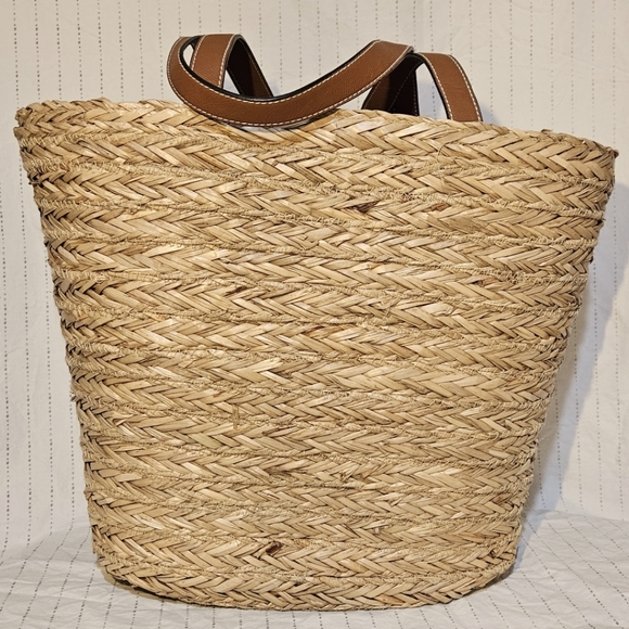 Universal Thread Tan Wicker Beach Tote NWT - Picture 2 of 2